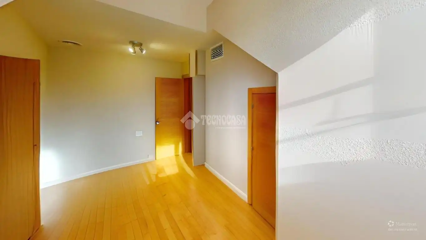 Flat for sale in Uceda  with Air Conditioner