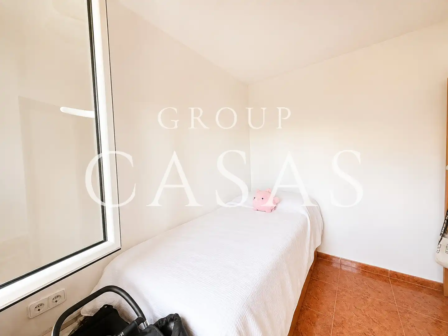 House with pool for sale in Avinguda Pont del Lledoner, imagen 8