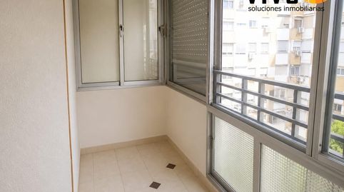 Foto 2 de Piso en venta en El Torrejón - El Cerezo, Sevilla Capital