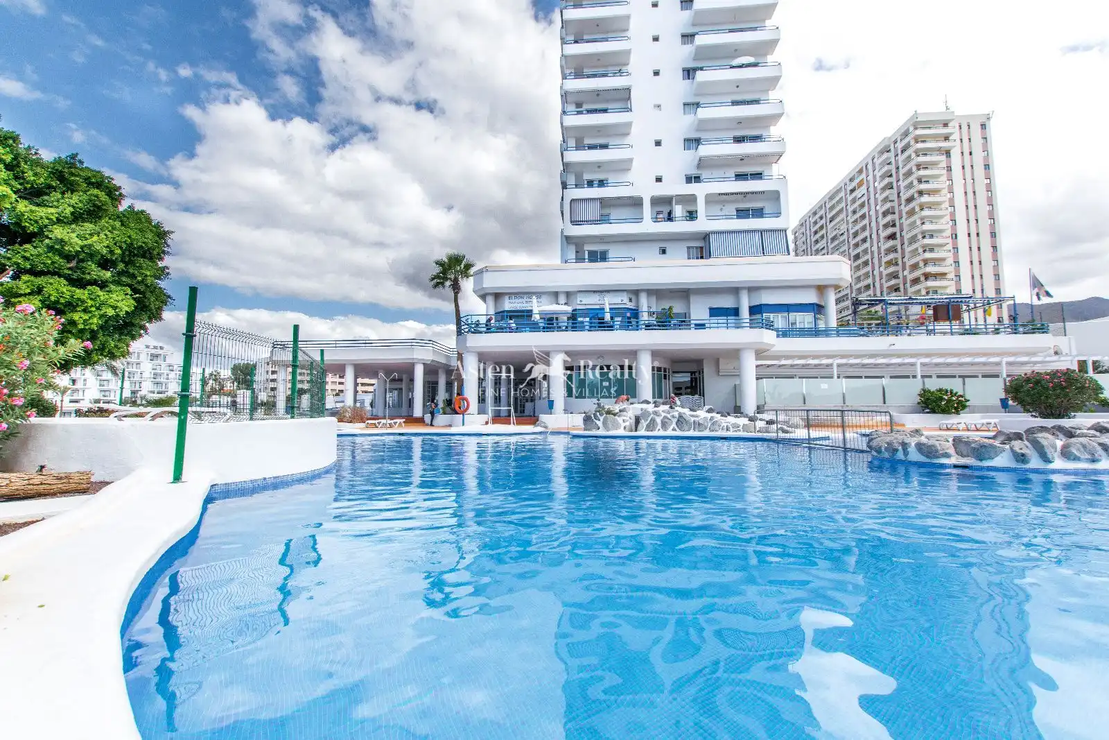 Studio with pool for sale in Adeje 300 16, imagen 2
