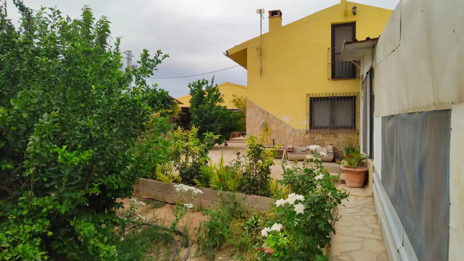 Jardín de Finca rústica en venta en Flix con Aire acondicionado, Piscina y Balcón