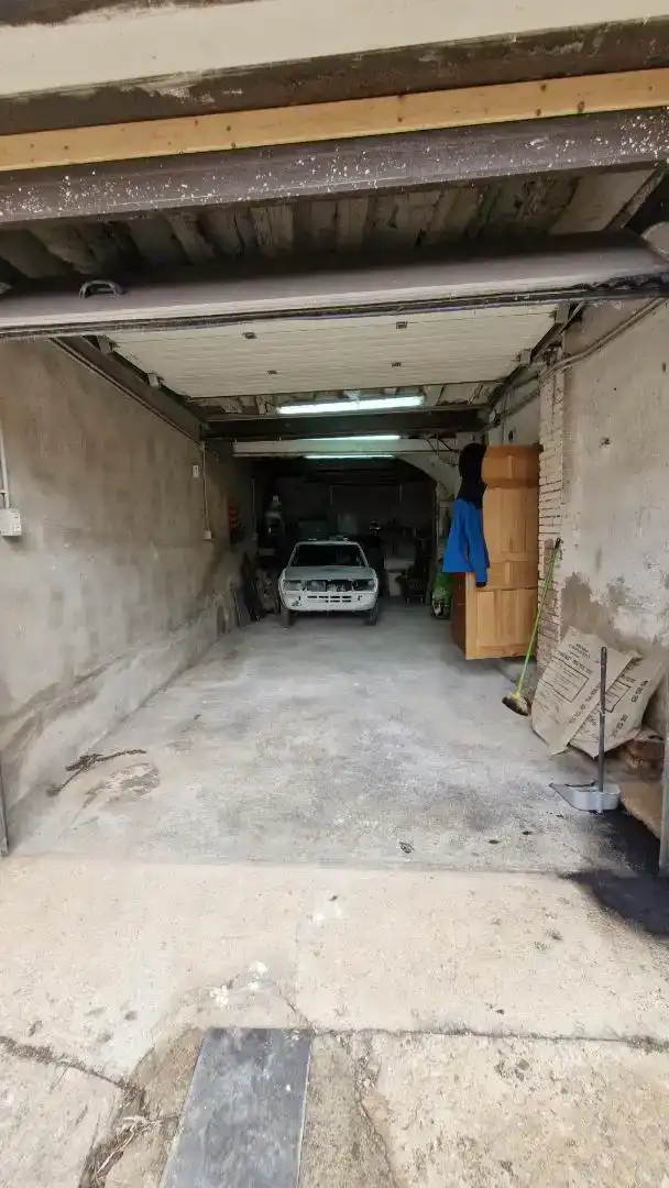 Aparcament de Casa adosada en venda en Ribafrecha amb Parquet, Moblat i Rentadora