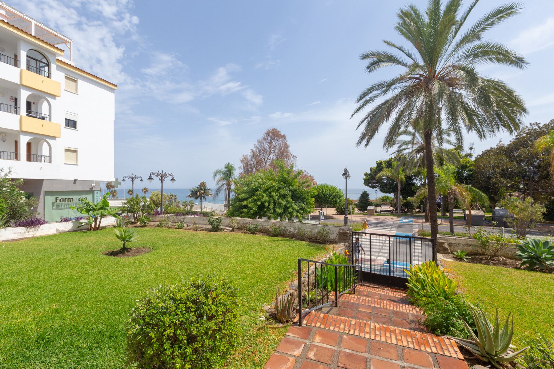 Garden of Planta baja for sale in Estepona