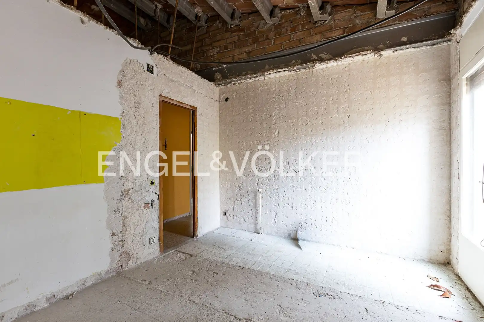 Houses for sale in Sant Vicenç Dels Horts  with Heating and Private garden
