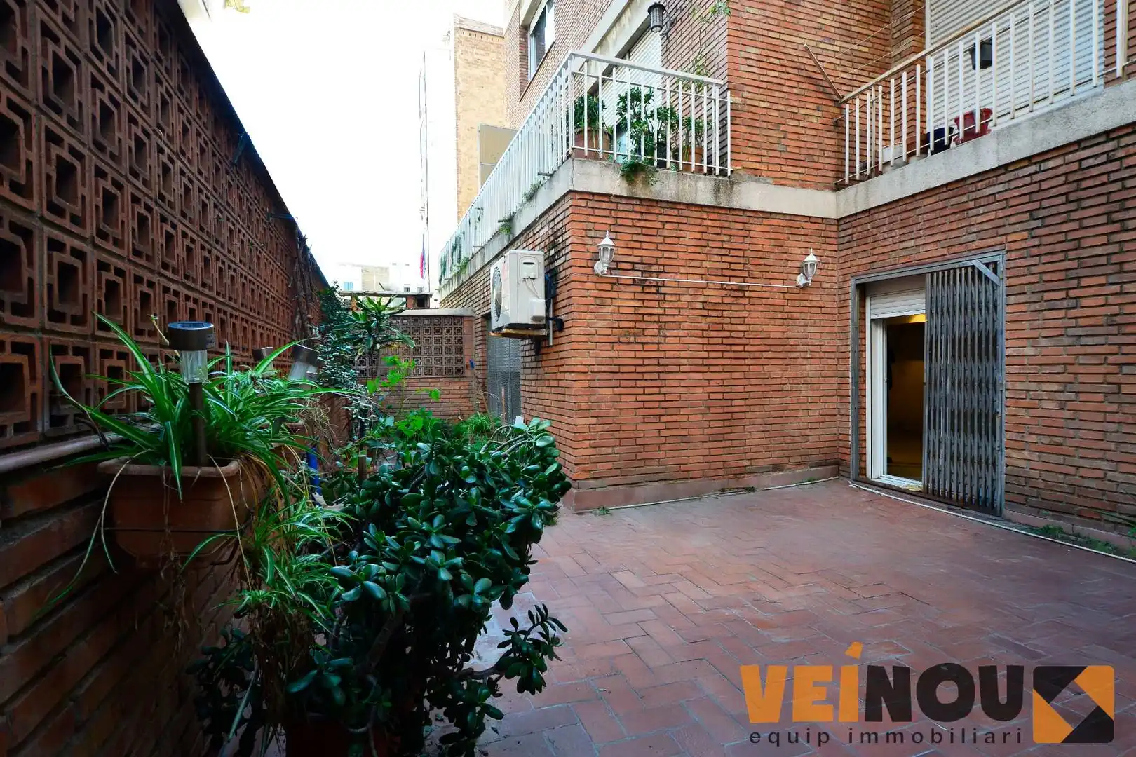 Gewerbefläche zum Verkauf in Carrer Creu Coberta, imagen 12