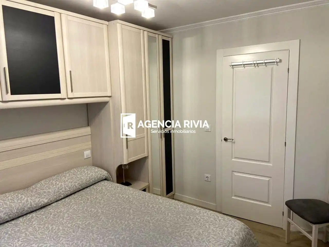 Bedroom of Flat for rent in Gijón   with Heating and Furnished