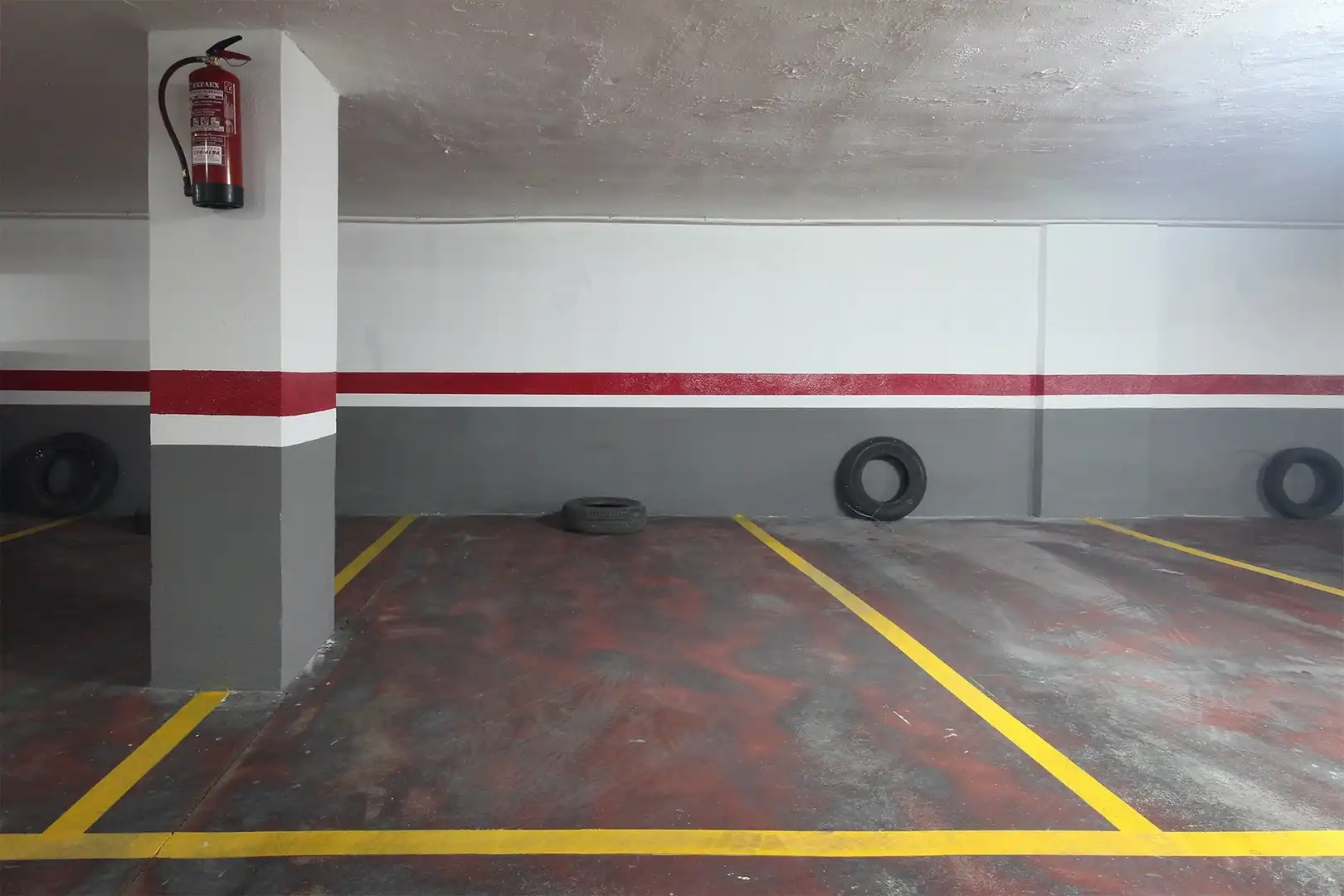 Parking of Flat for sale in Albacete  with Air Conditioner, Heating and Furnished