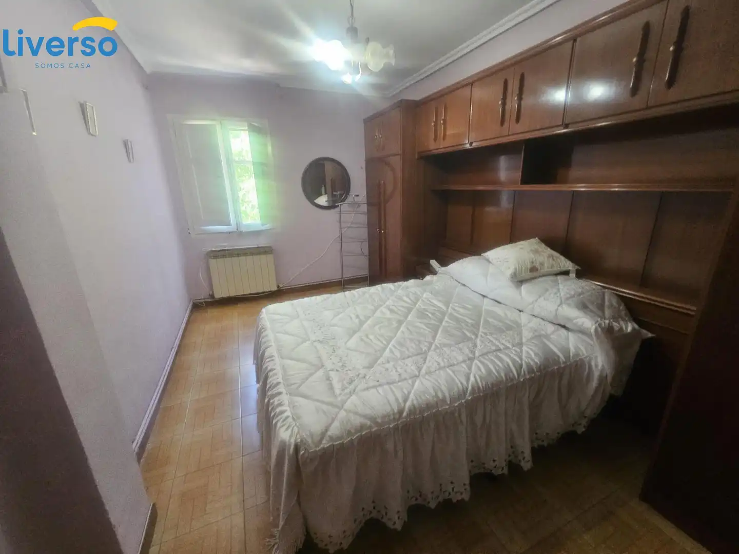 Habitación de Casa o chalet en venta en Burgos con Calefacción y Trastero