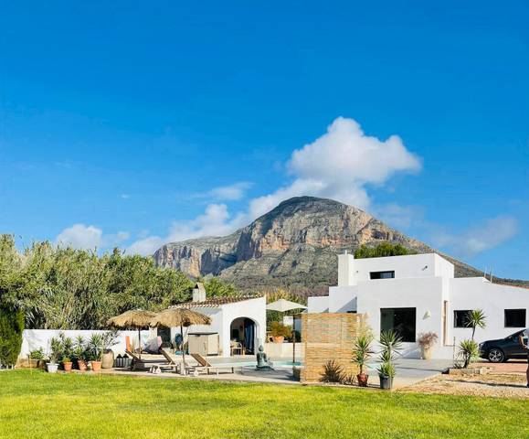 Casa-chalet en Venta en Partida Tosal - Zona dels Castellans