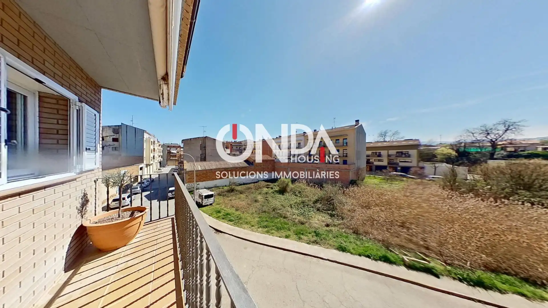 Vista exterior de Casa adosada en venta en Tremp con Calefacción, Terraza y Trastero