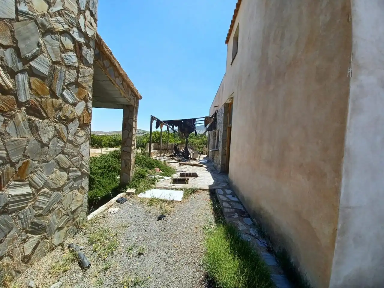 Buildings for sale in Dólar