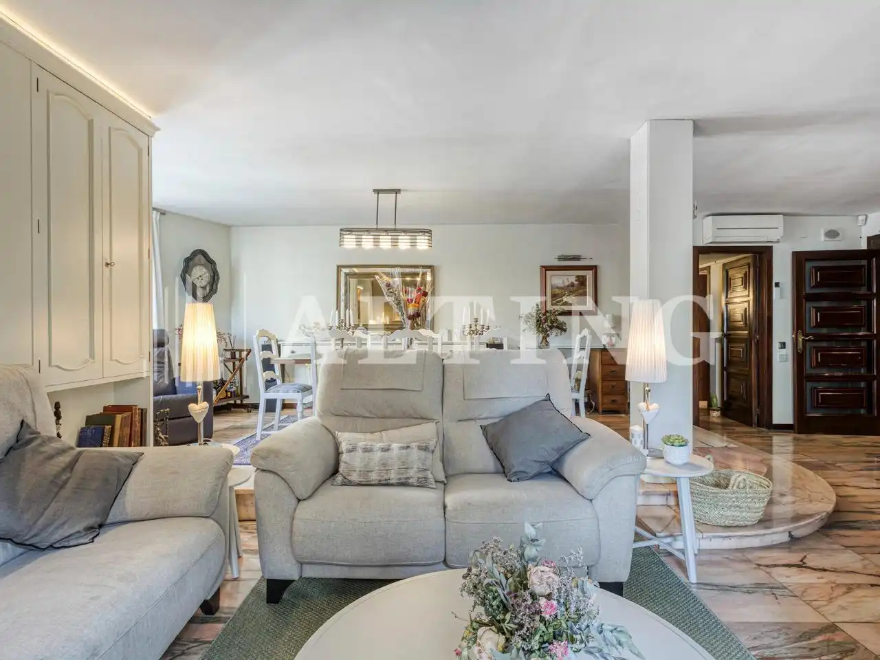 Piso con terraza en venta en Vía Vía Augusta, imagen 4