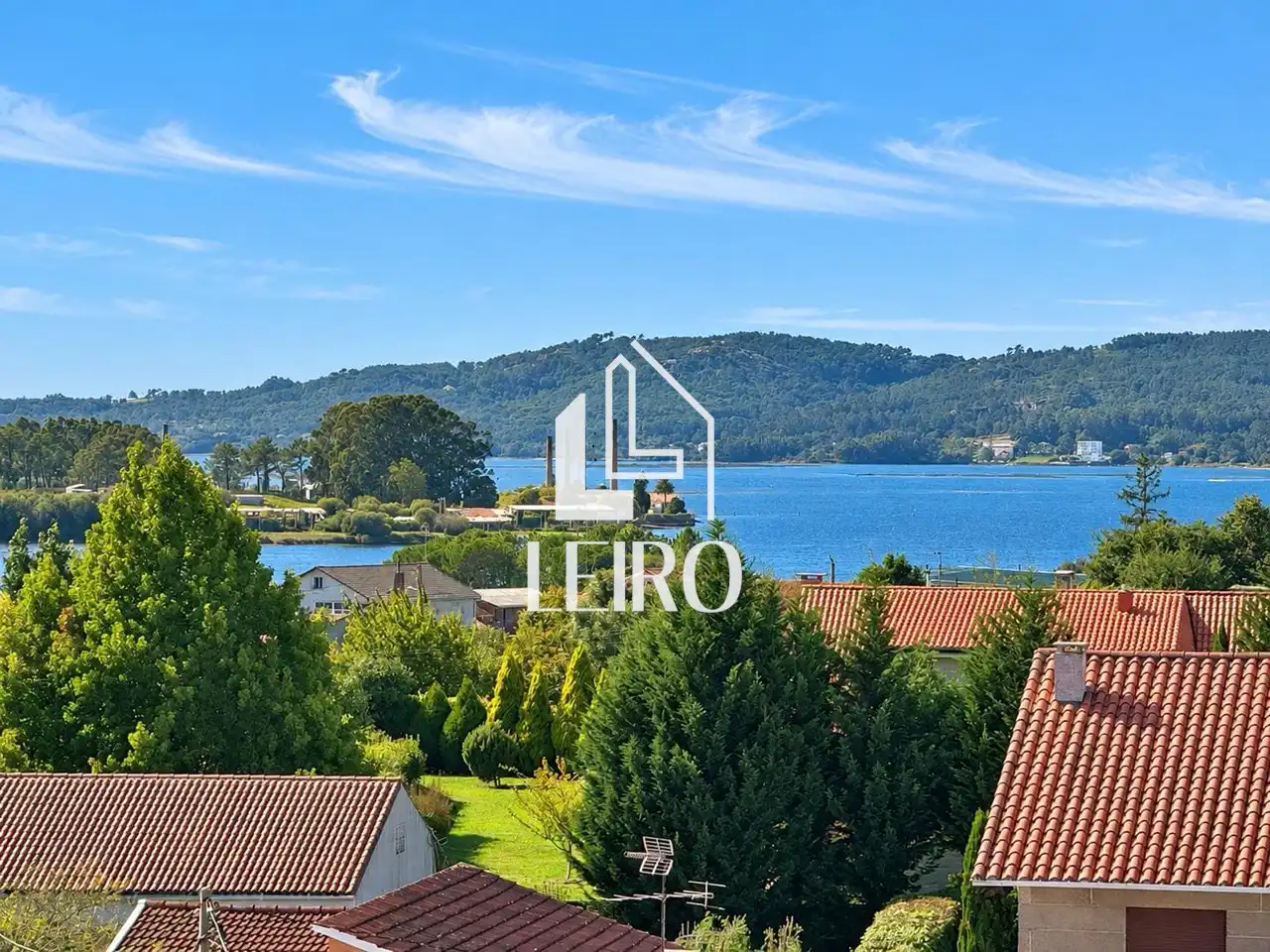 Attic for sale in Meaño, Pontevedra