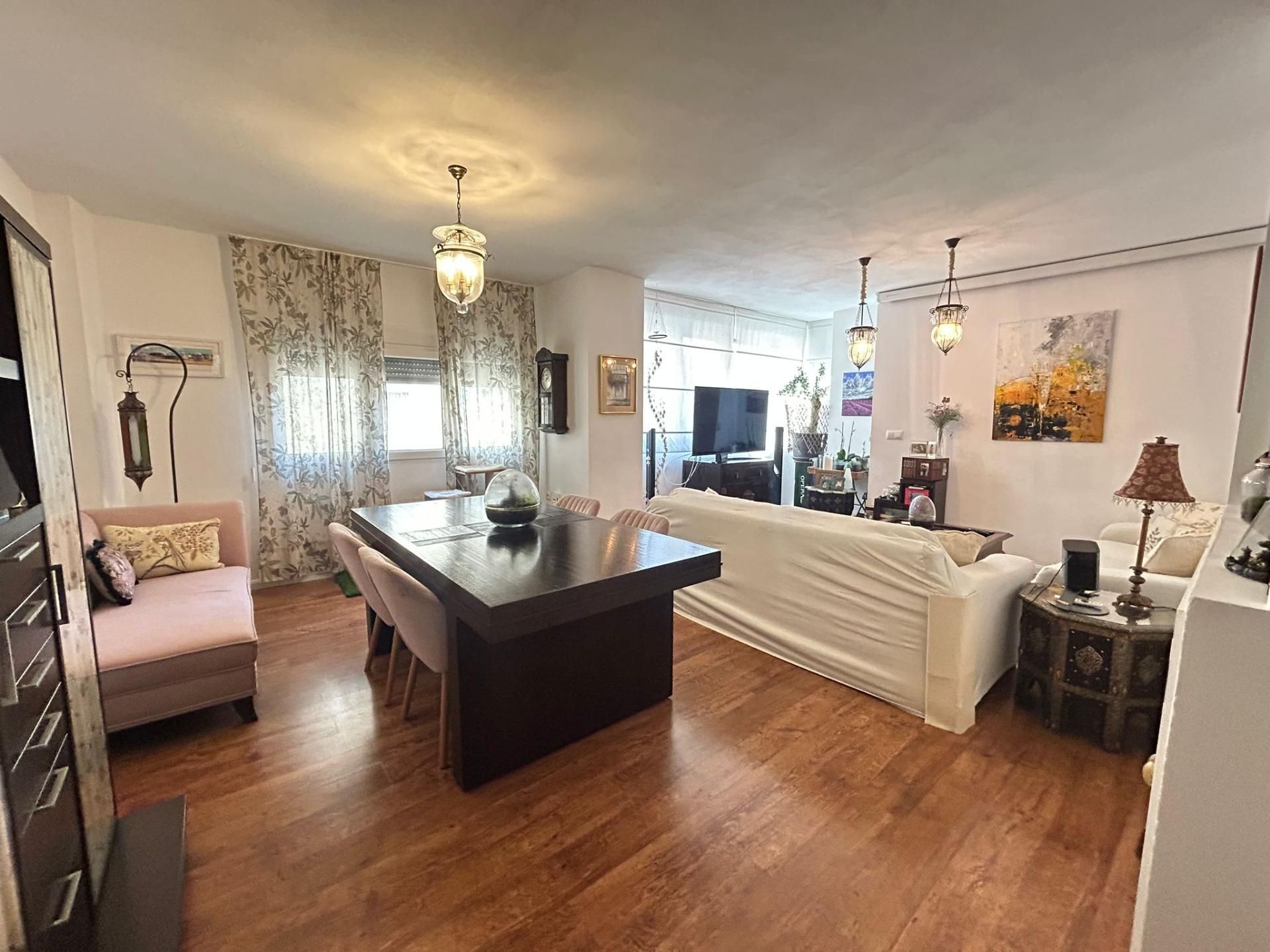Sala de estar de Piso en venta en  Cádiz Capital con Aire acondicionado