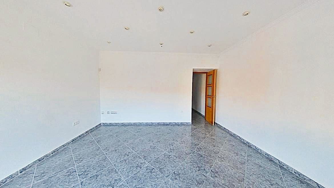 Piso en venta en  Tarragona Capital con Calefacción, Terraza y Horno