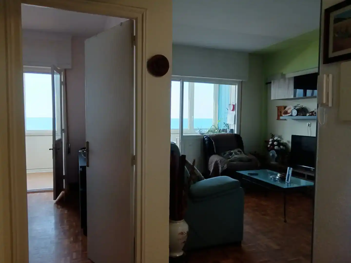 Sala d'estar de Apartament en venda en Zarautz amb Balcó