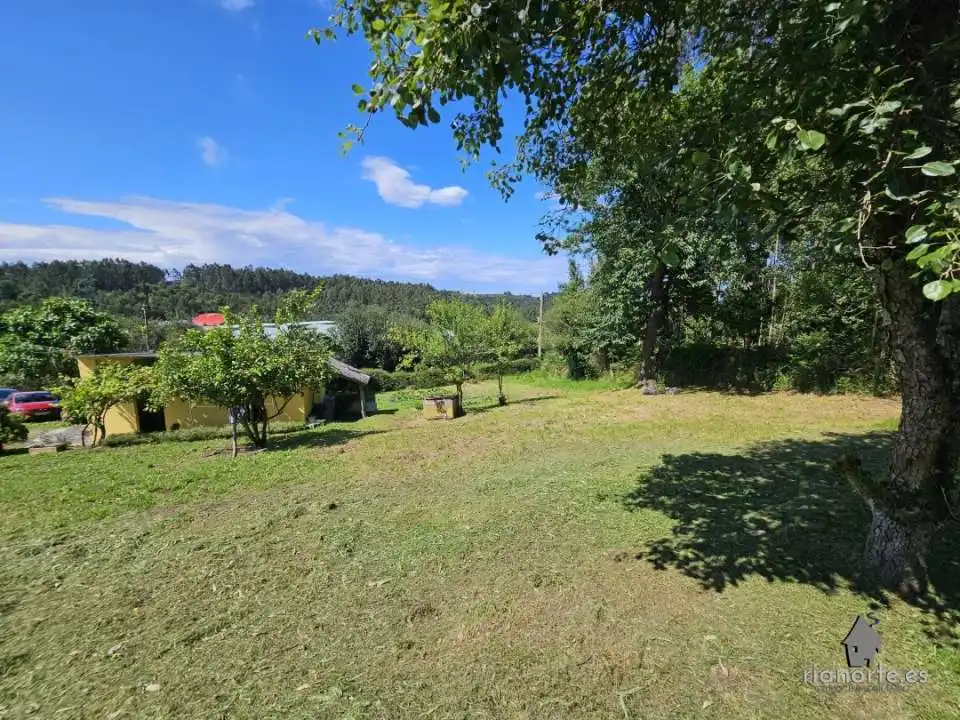 Country house zum Verkauf in Soto del Barco