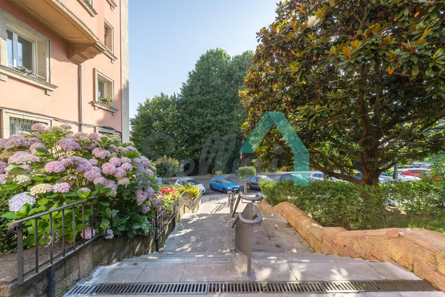 Garten von Wohnung zur untervermieten in Oviedo  mit Heizung, Parkett und Möbliert