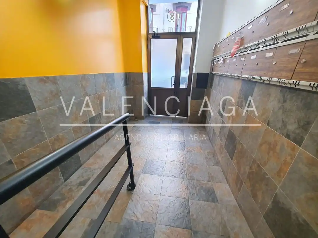 Piso en venta en Ordizia con Balcón