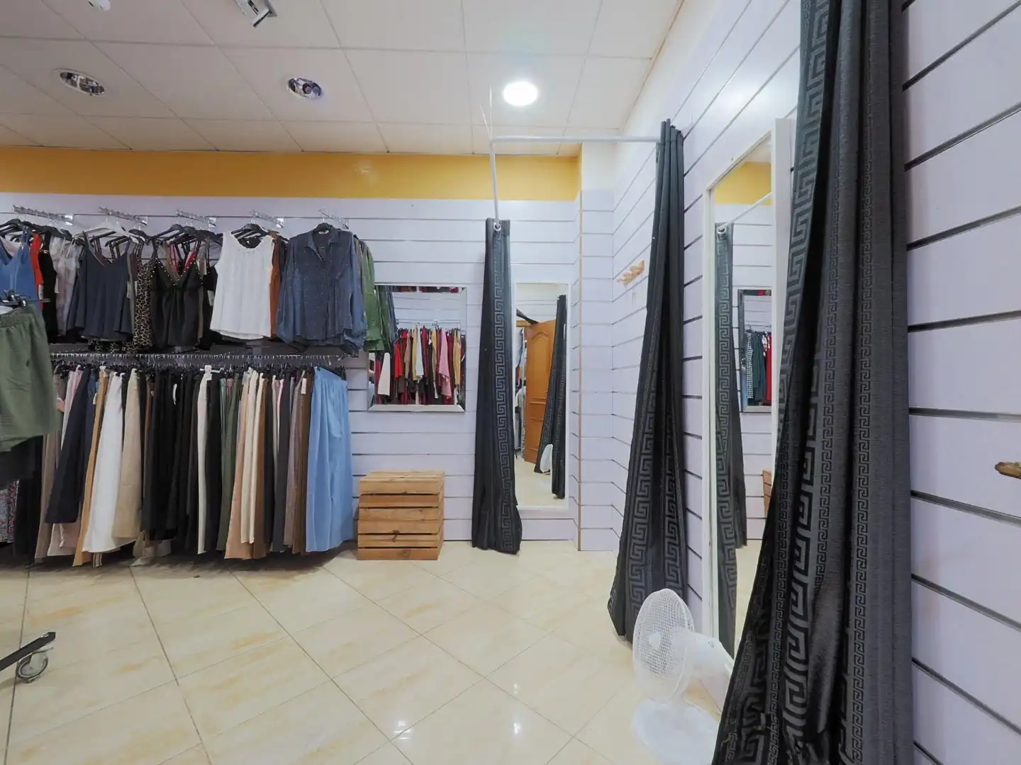 Locale commerciale in cessione a Carrer de Sant Pere 13, imagen 3