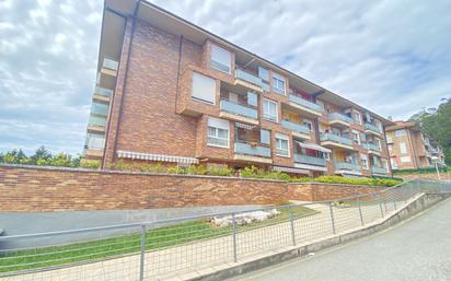 Exterior view of Flat for sale in Entrambasaguas  with Terrace and Swimming Pool