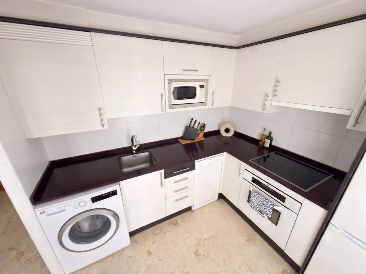 Cocina de Piso en venta en Zaragoza con Calefacción, Amueblado y Balcón