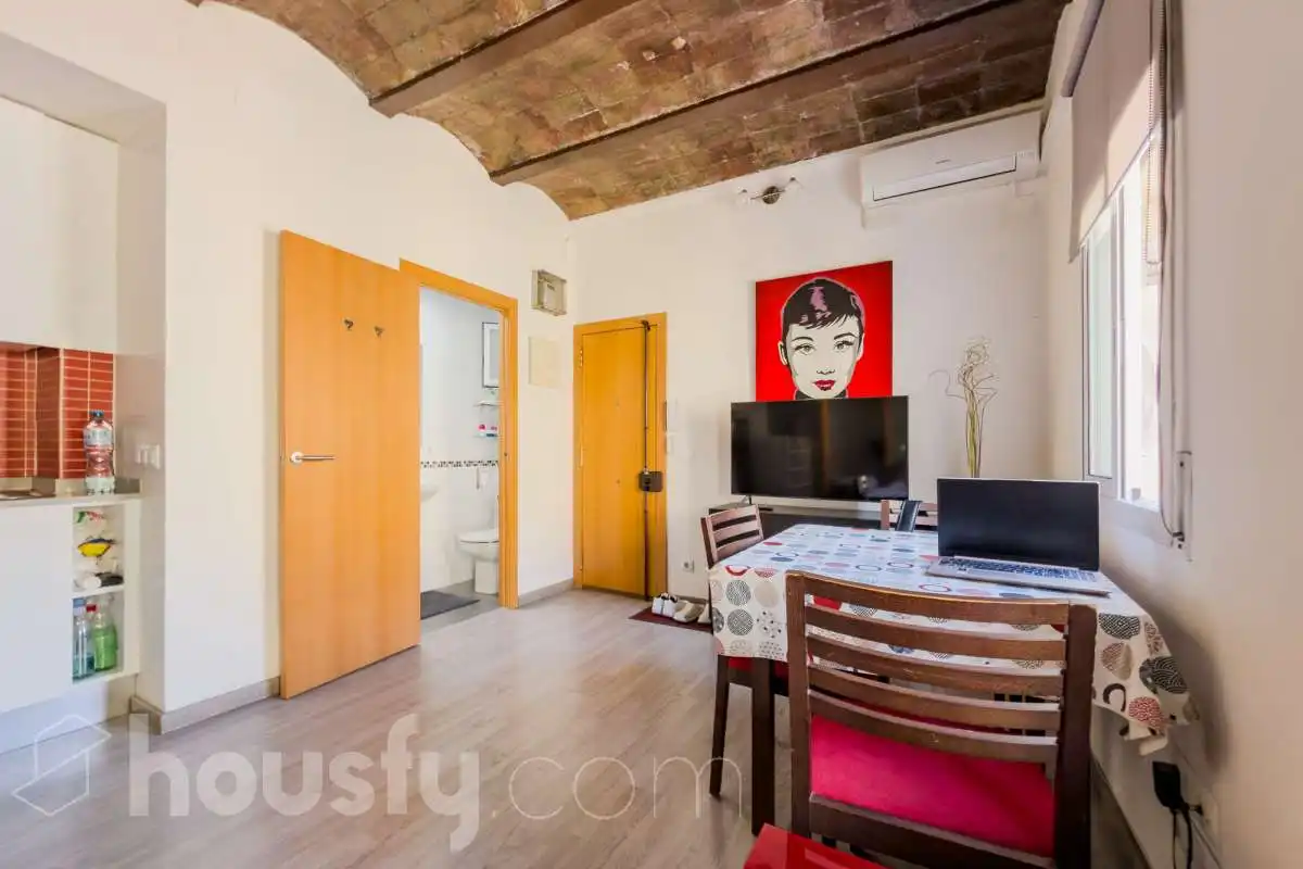 Habitación de Piso en venta en Barcelona con Aire acondicionado, Parquet y Amueblado