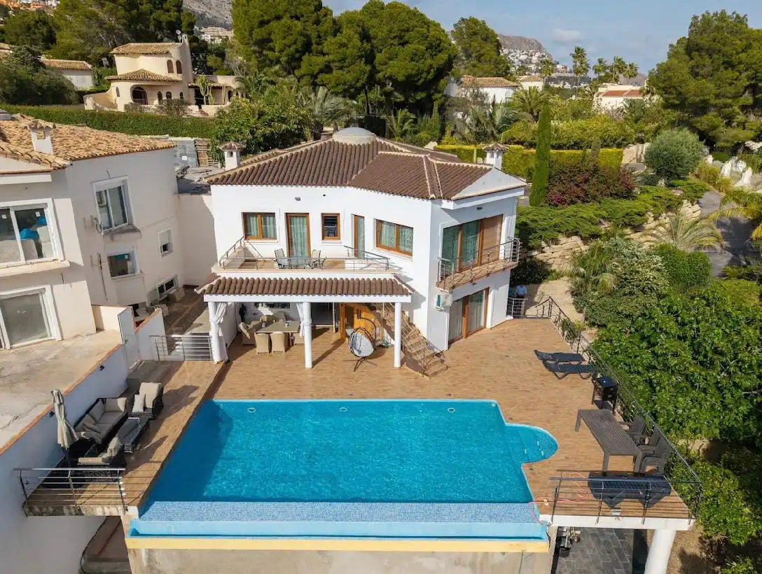 Vista exterior de Casa o chalet en venta en Altea con Aire acondicionado, Jardín privado y Terraza