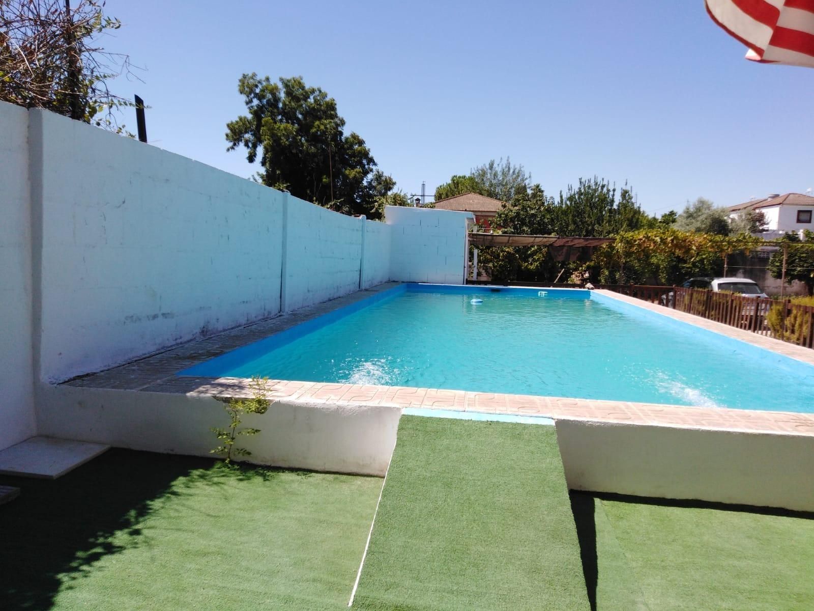 Piscina de Casa o xalet en venda en  Córdoba Capital amb Aire condicionat i Piscina