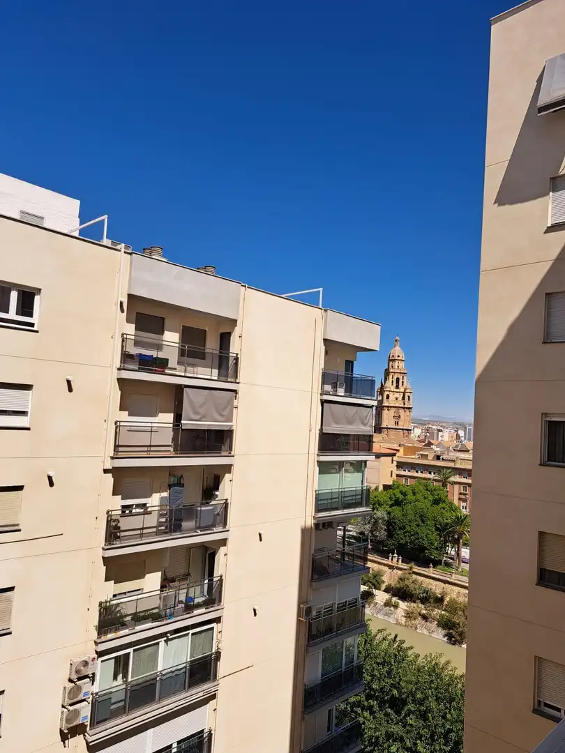 Vista exterior de Pis en venda en Murcia amb Aire condicionat
