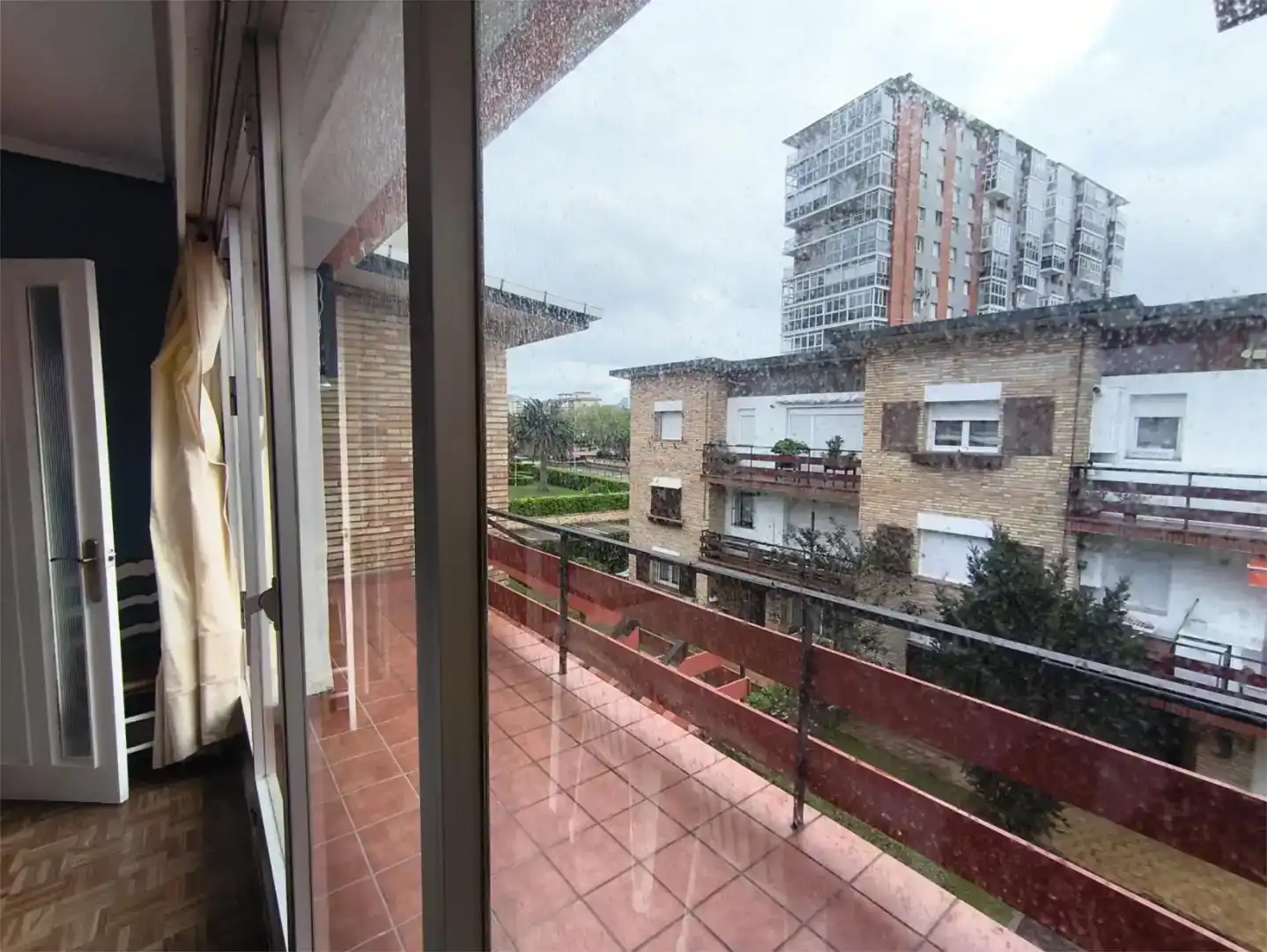 Terrassa de Àtic en venda en Laredo amb Parquet i Moblat