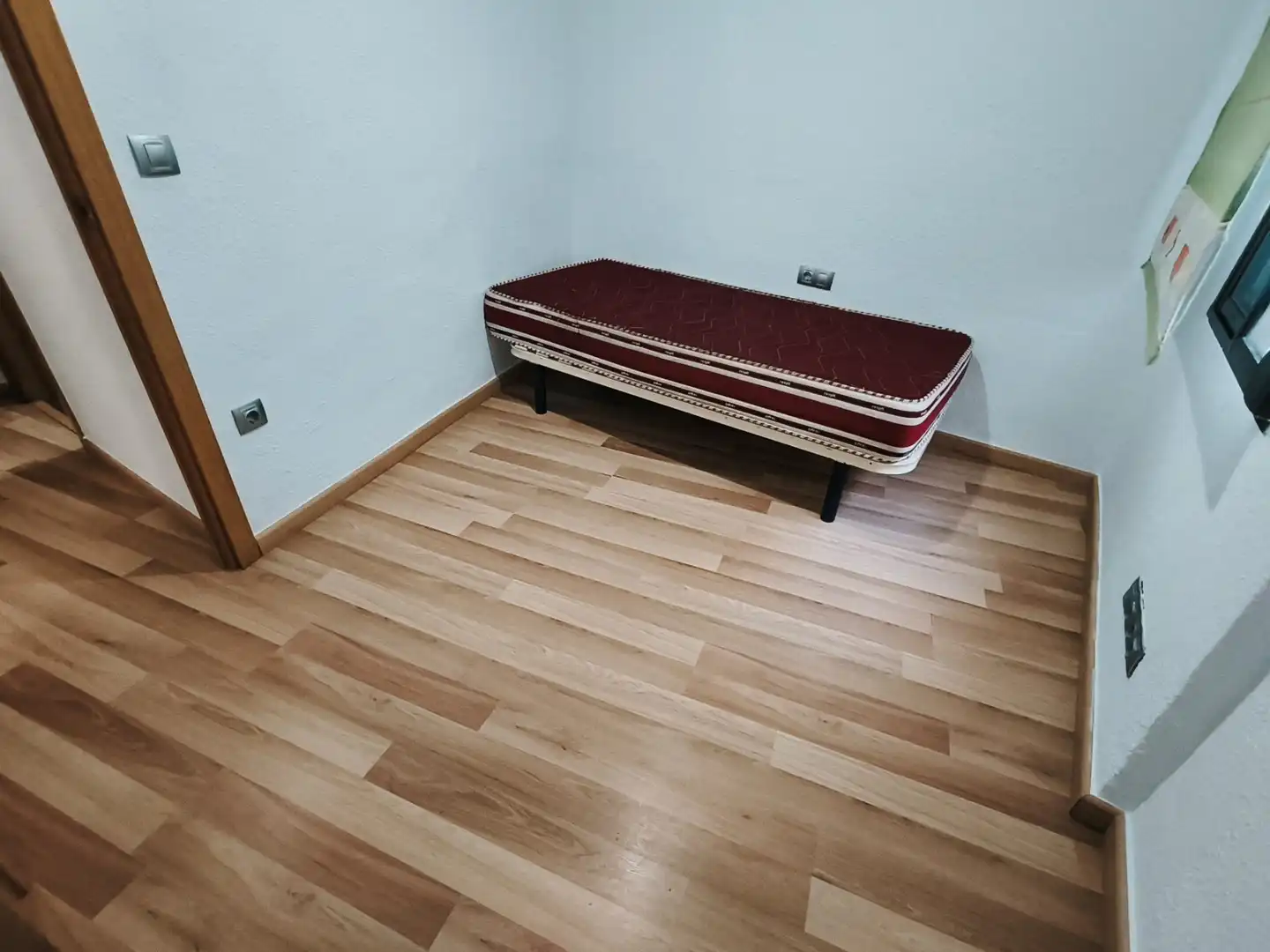 Bedroom of Flat for sale in Córdoba  with Air Conditioner