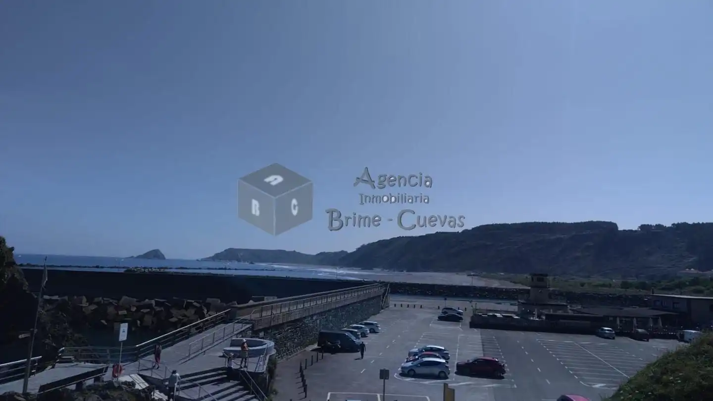 Parking de Residencial en venta en Muros de Nalón