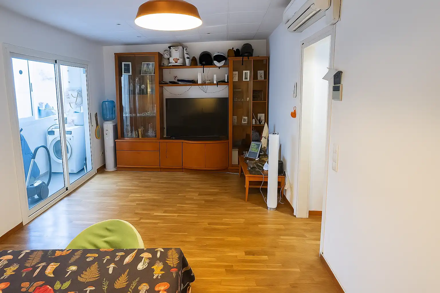 Piso con terraza en venta en El Raval