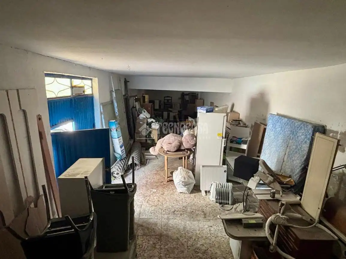 Casa adosada en venta en Jódar