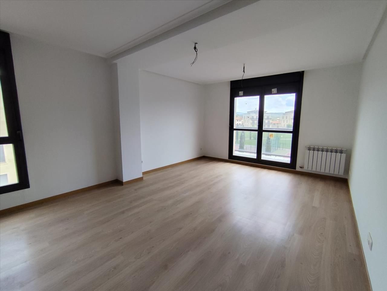 Sala de estar de Piso en venta en Cirueña con Calefacción, Parquet y Terraza