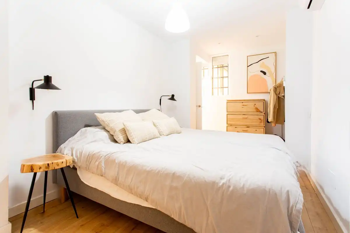 Schlafzimmer von Maisonette zum Verkauf in Madrid mit Klimaanlage und Heizung