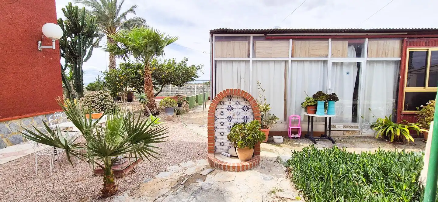 Jardí de Casa o xalet en venda en Elche / Elx amb Aire condicionat, Jardí privat i Traster