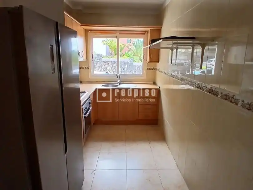 Chalet con piscina en venta en calle idafe 3, imagen 2
