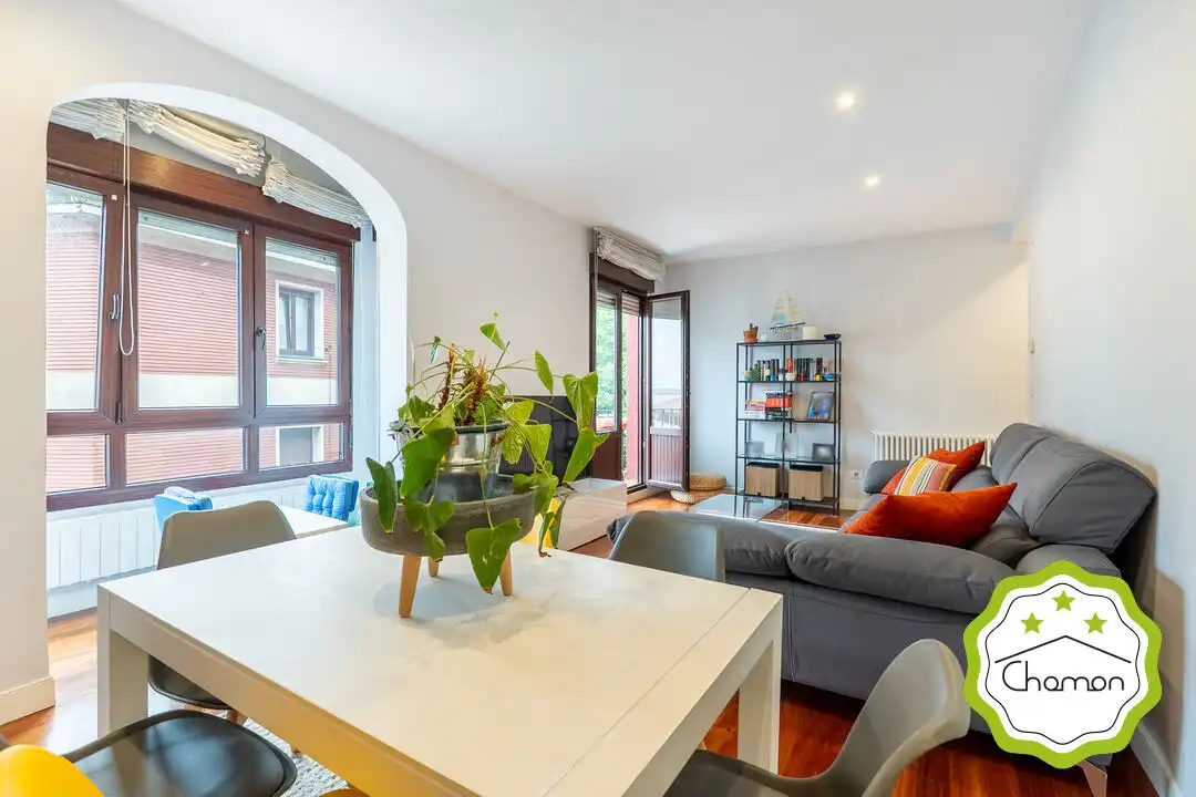 Wohnzimmer von Wohnung zum Verkauf in Portugalete mit Heizung, Terrasse und Abstellraum