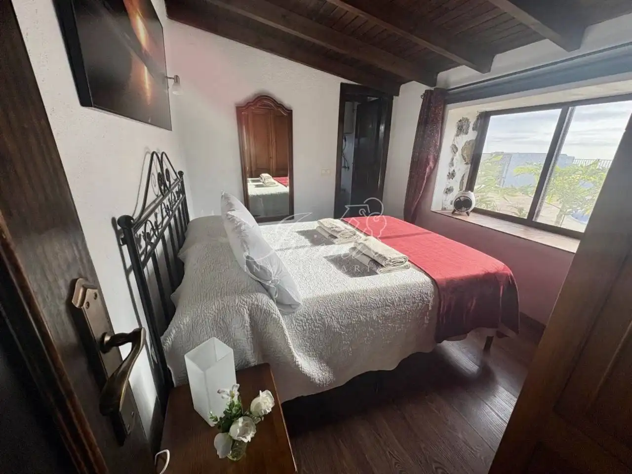 Dormitori de Casa o xalet en venda en Villa de Mazo amb Terrassa i Piscina