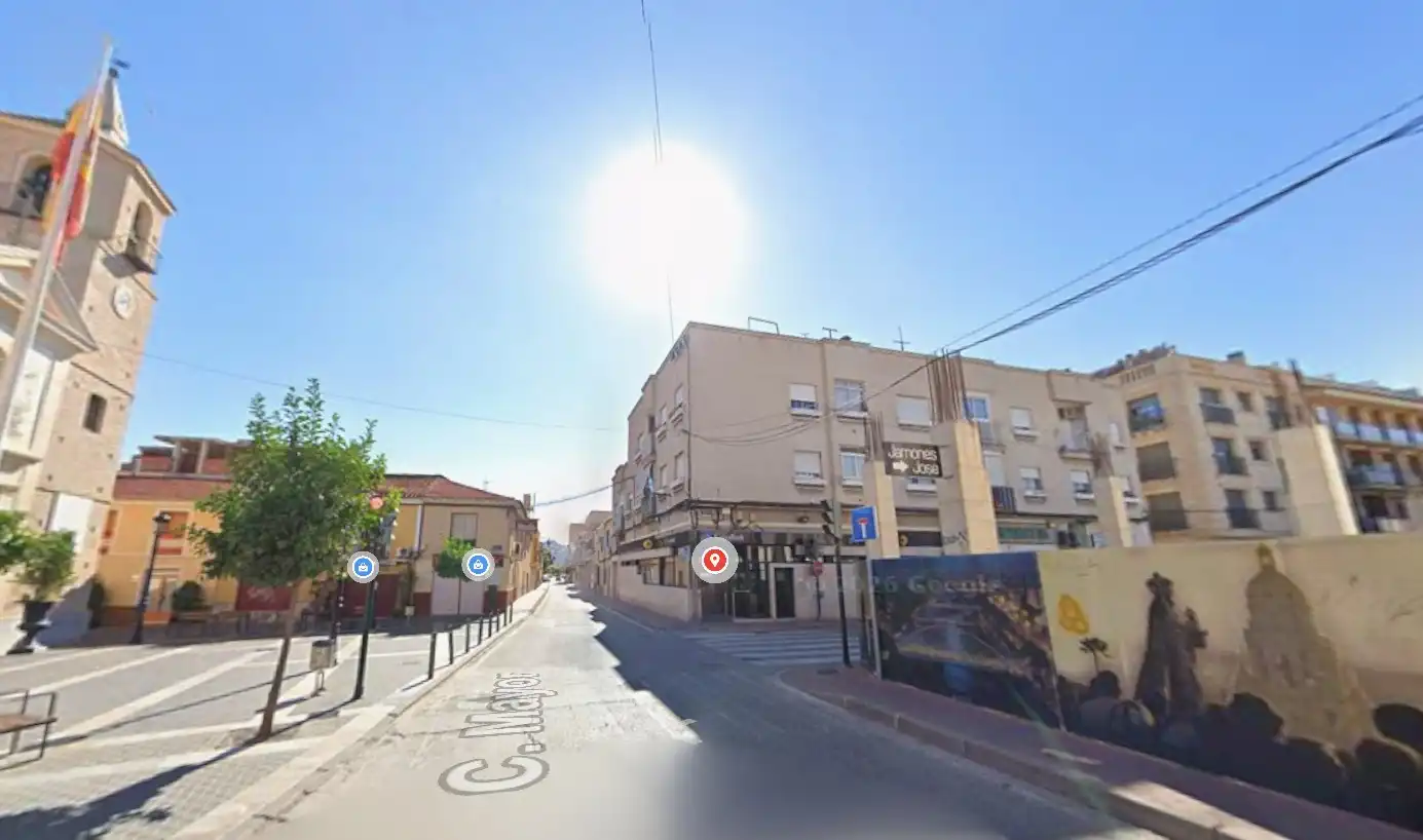 Vista exterior de Edifici en venda en Murcia