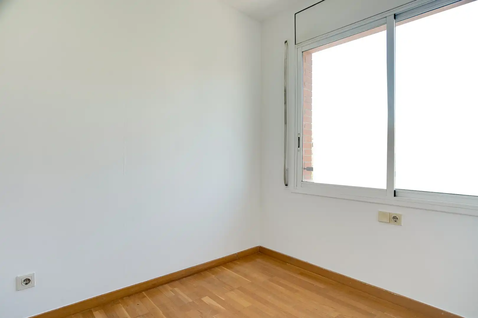Habitación de Piso en venta en Sant Adrià de Besòs con Calefacción y Balcón