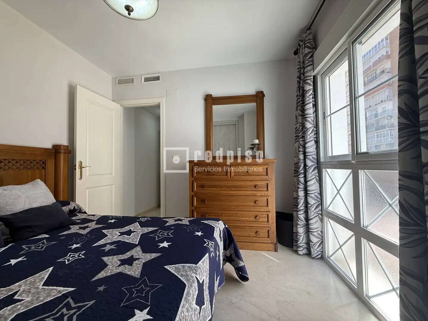 Habitación de Piso de alquiler en Málaga con Aire acondicionado y Amueblado