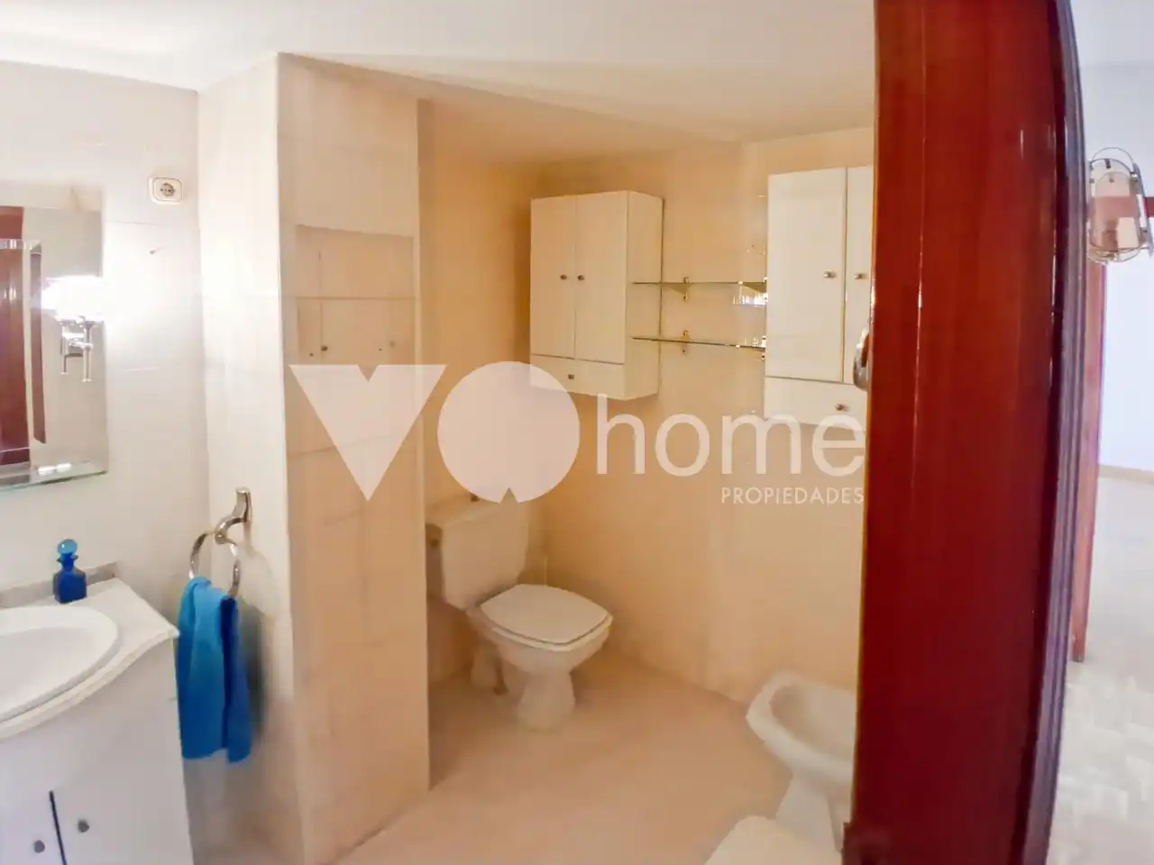 Bathroom of Flat for sale in Madrid  with Air Conditioner, Heating and Terrace