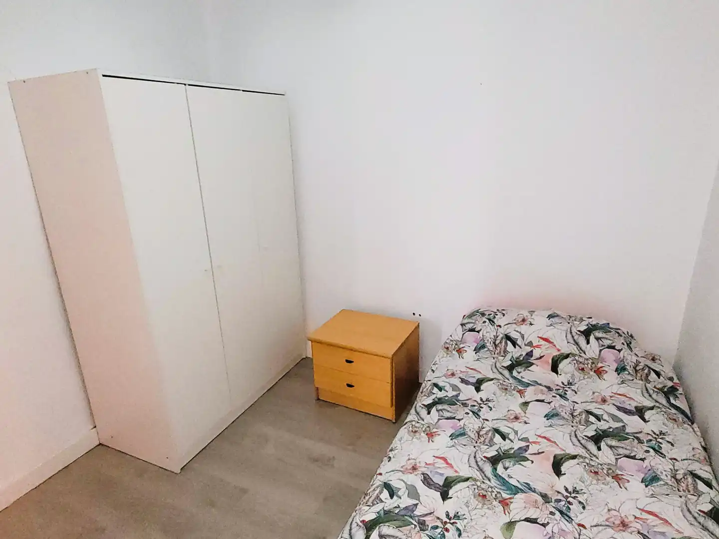 Bedroom of Flat for sale in Medina del Campo  with Heating, Parquet flooring and Furnished