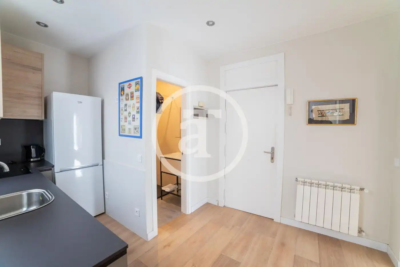 Flat for rent in Madrid  with Air Conditioner, Heating and Furnished