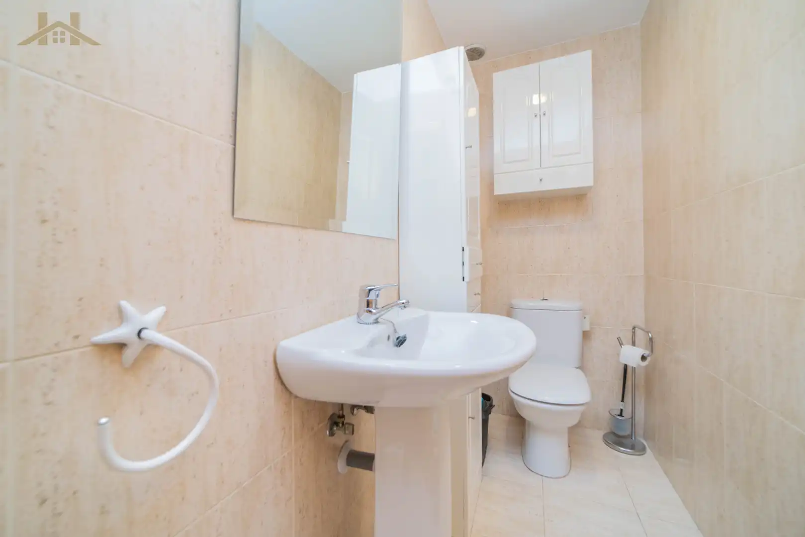 Bathroom of Detached homes for sale in Móstoles  with Air Conditioner, Heating and Private garden