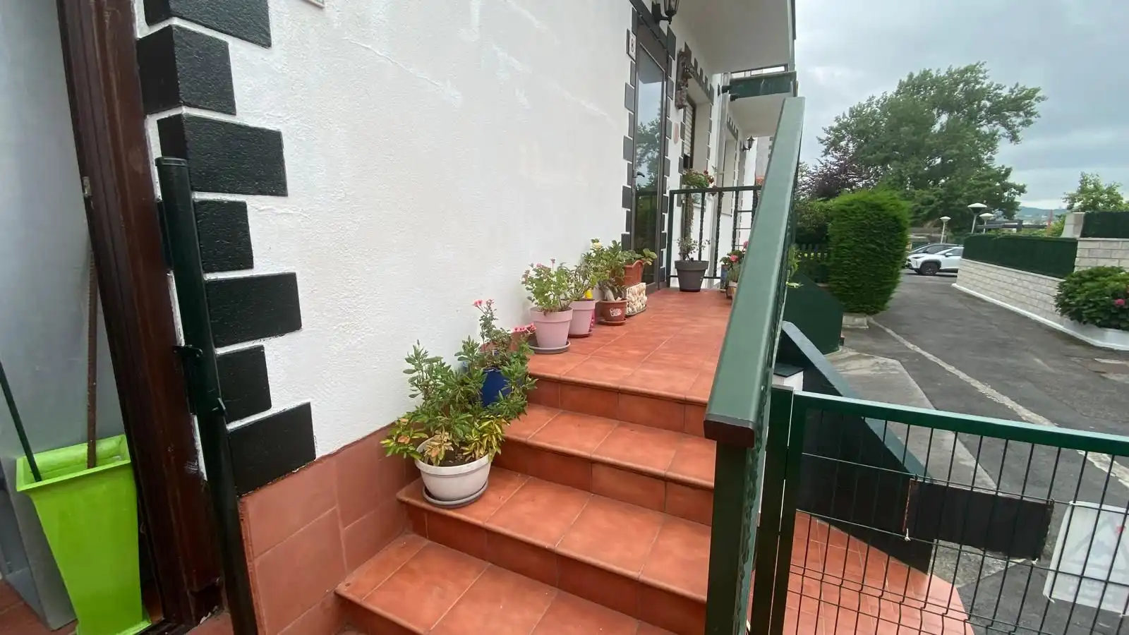 Terrassa de Casa adosada en venda en Meruelo amb Moblat
