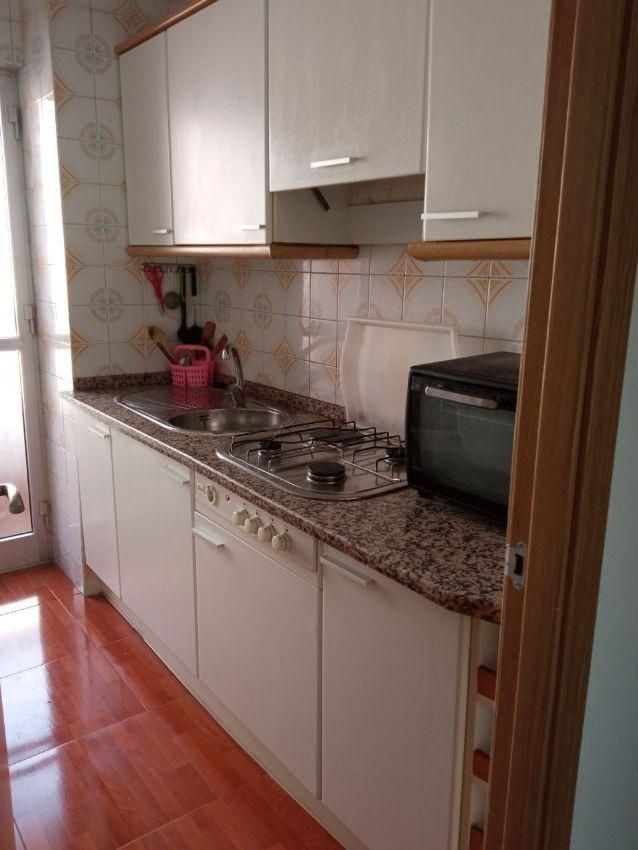 Cuina de Casa adosada en venda en Cáceres Capital amb Aire condicionat, Jardí privat i Terrassa